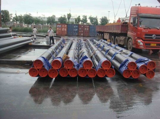 Palette di imballaggio tubo di acciaio senza cuciture 21,3 mm-508 mm 6M/12M lunghezza