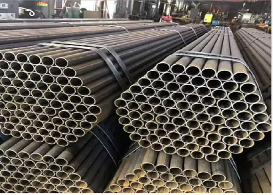 Tubo di acciaio al carbonio ERW 0,5-60 mm 12M Q195 Lunghezza Tubo di acciaio per fabbrica