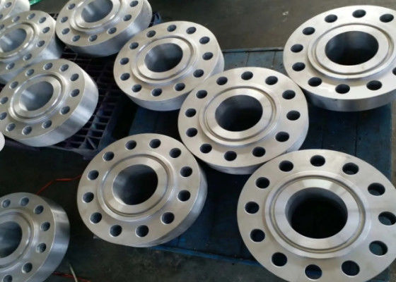 Flanche in acciaio di precisione con diverse classi per applicazioni industriali