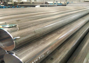 Industria del petrolio e del gas Tubo di acciaio ERW con estremità semplici/a filo/a filo Lunghezza 5,8 m-12 m