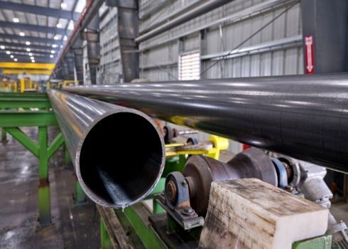 Q195-A572 Gr.50 Tubo in acciaio carbonio/inossidabile/legato di precisione e resistenza con tappi protettivi
