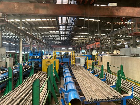 Linea senza cuciture laminata a caldo api 5L ASTM standard A106 A53 del tubo di olio del tubo d'acciaio