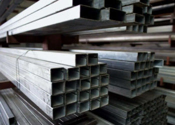 Sezioni vuote in acciaio galvanizzato JIS Standard Finitura senza cuciture