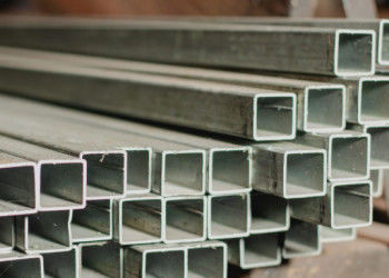 Sezioni vuote in acciaio di alluminio certificate SGS Lunghezza 1-12 m per strutture pesanti