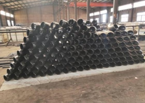 A105 Fittings per tubi in acciaio al carbonio Spessore Sch10-Xxs 2-60 mm Pressa di lavoro PN25