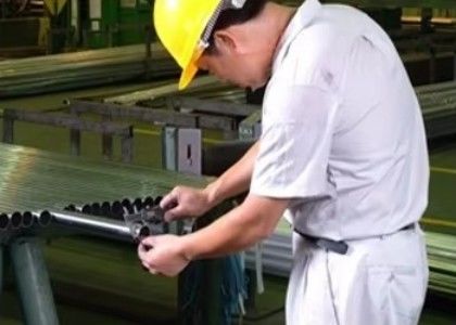 Struttura tubi in acciaio sezioni vuote in acciaio lunghezza 6m componenti strutturali solari palo di recinzione