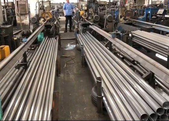 Produttore di tubi in acciaio senza cuciture in acciaio inossidabile con tecnica di laminatura a caldo e spessore compreso tra 0,3 mm e 150 mm