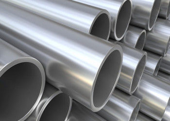 Servizio di lavorazione della saldatura di tubi in acciaio inossidabile