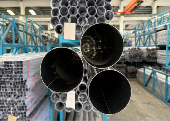 Tubo in acciaio in ERW rivestito in 3PE antincorrosione con verniciatura superficiale