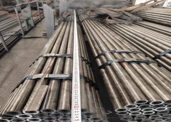 Tubo in acciaio per scambiatore di calore rotondo, spessore parete 0,7MM-30MM