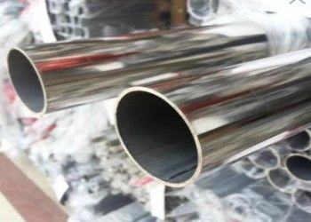 Tubo in acciaio senza saldatura non legato con rivestimento 2PE e 3PE per applicazioni ad alta pressione e spessore parete da 2mm a 60mm