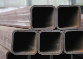 Sezioni vuote di acciaio laminato a caldo con spessore da 0,5 mm a 25 mm e tolleranza ± 10% per progetti strutturali