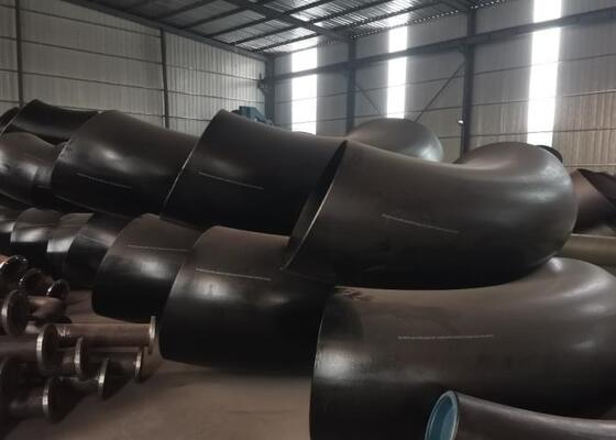 Fittings per tubi in acciaio di grado WPB con connessione di saldatura a coda e elevata resistenza alla corrosione