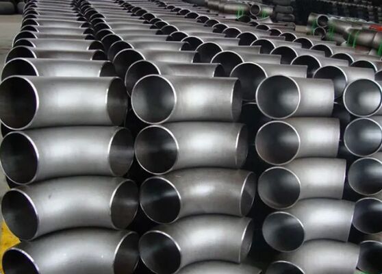 Fittings per tubi in acciaio al carbonio di pressione a caldo di grado WPB con elevata resistenza alla corrosione per condotte industriali