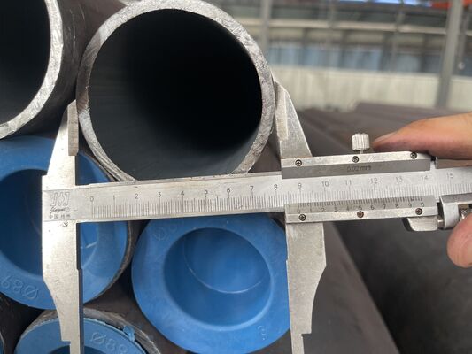 Tubo di acciaio senza saldatura lunghezza 6m standard API 5L alta resistenza alla trazione per applicazioni industriali