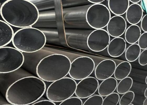 Tubo in acciaio ERW con tolleranza di spessore ±0,2% e spessore della parete 0,5-60 mm per vari tipi di materiale